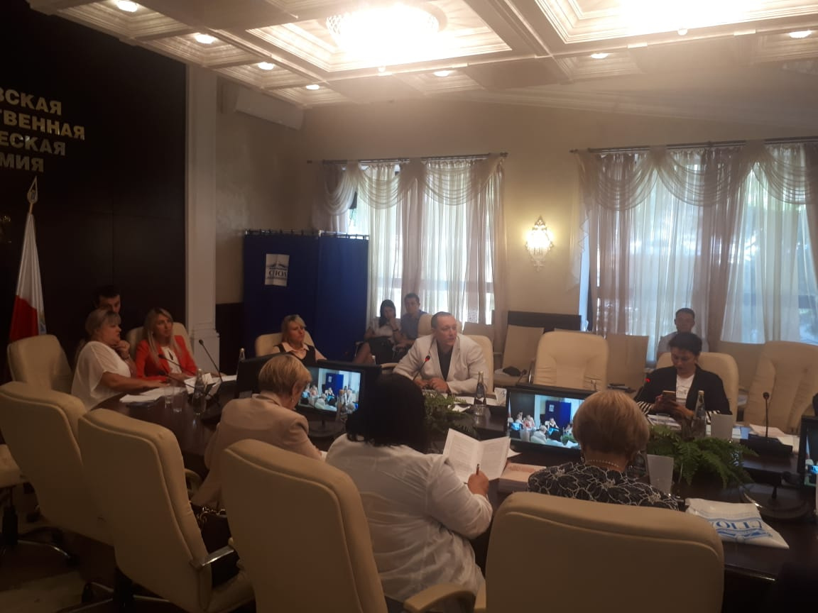 Дело о сбитой собаке или как себя вести водителю: два вопроса из практики смотреть онлайн