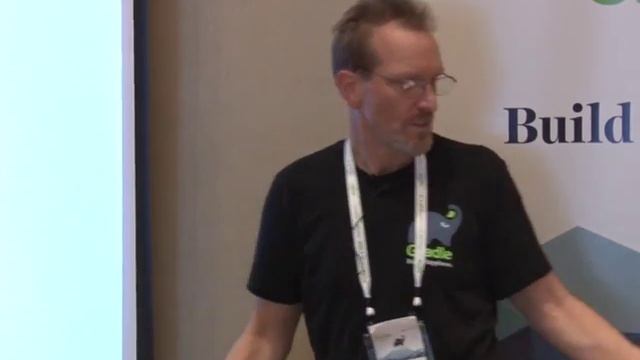 Gradle An outstanding C C++ Build System смотреть онлайн