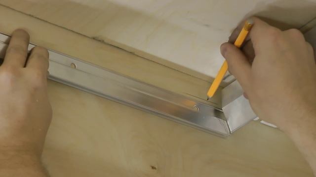Скрытый карниз на натяжном потолке / профиля ПК5 и ПК7 от студии Парсек смотреть онлайн