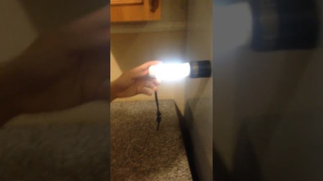 Тестирование! Кемпинговый фонарь с магнитом! Уникальный светодиодный фонарь-лампа KSK 955-5000W смотреть онлайн