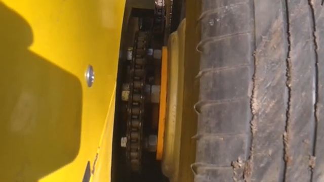 Бортоповоротный минитрактор на гидроприводе. Колесные узлы. смотреть онлайн