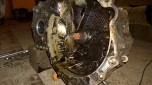 Шевроле Каптива (Chevrolet Captiva).замена сцепления.сальника коленвала.разбор кпп