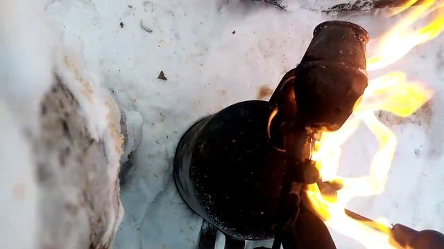 Как разжечь паяльную лампу? на примере советской смотреть онлайн