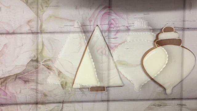 Экспресс мастер класс по пряникам. Новогодний шарик и елочка. Трафареты смотреть онлайн