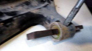 Замена рычагов передней подвески на Nissan Qashqai +2.