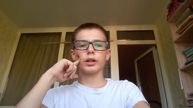 "Какой белый месяц на небе стоит" - стих смотреть онлайн