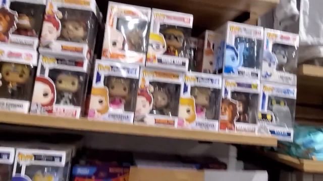 They're Finally Open! (Bunch of New Pops Funko Pop Hunting) смотреть онлайн