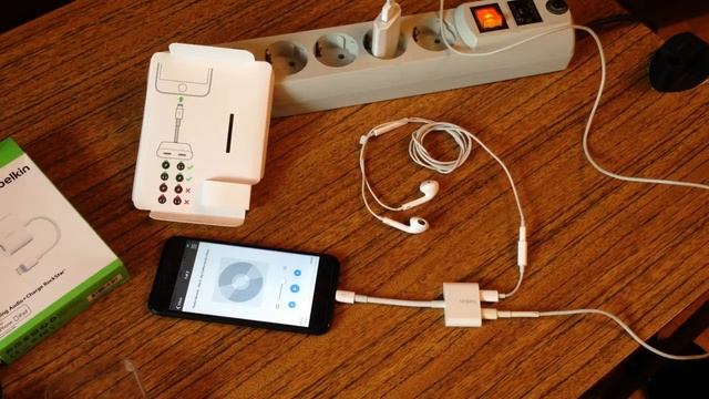 Адаптер Belkin Lightning Audio + Charge Rockstar. Для iPhone 7 смотреть онлайн