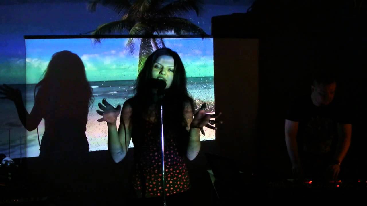 Hidden Tribe - Out of Sight / Out of Mind (Live @ MAAVI 15.02.15) смотреть онлайн