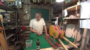 Покраска гитары, спиртовая и водная морилка по дереву, бейц.