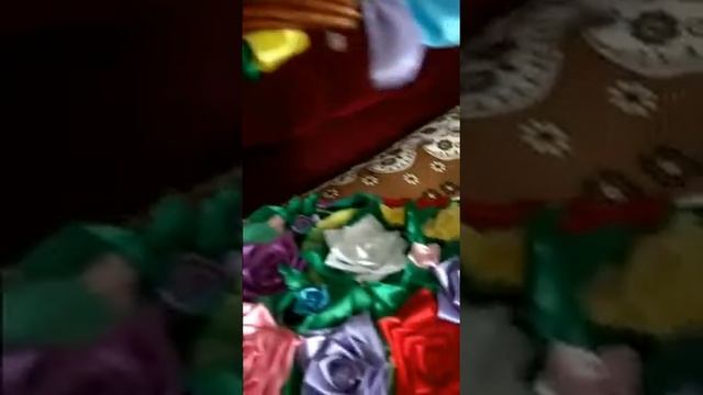 Корзина букет цветов из лент !!! Очень орегинальный и милый подарок для милых дам! Принимаем зака смотреть онлайн