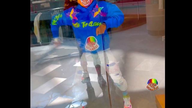 We walk to take y’all with us on our first blog in New Jersey biggest mall American Dream. смотреть онлайн