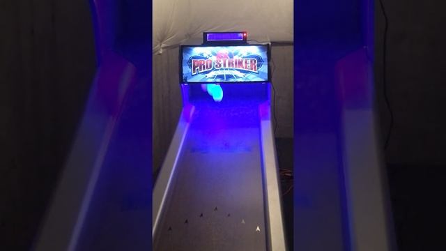 MD Sports Arcade Bowling Game смотреть онлайн