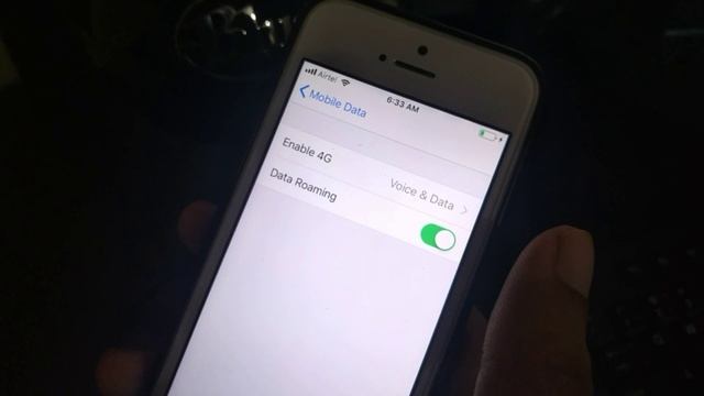 How to use data roaming option setting in iPhone se смотреть онлайн
