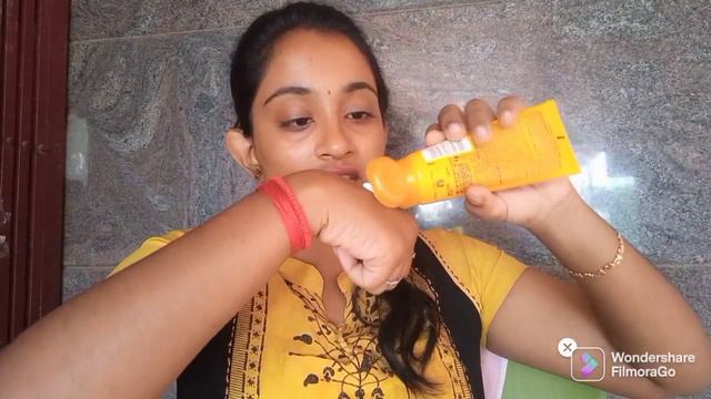 தமிழில் - Lakme Sun Expert SPF 50 PA +++ Sunscreen Review In Tamil. смотреть онлайн