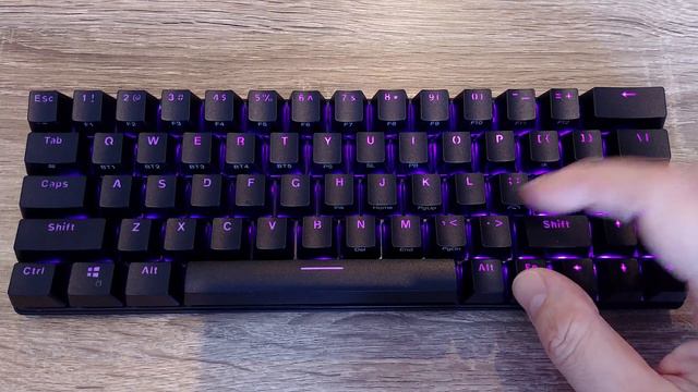 BlitzWolf BW-KB1 all RGB effects + black and white keyboard color compare смотреть онлайн