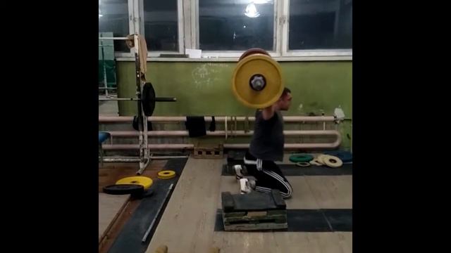 Бью стекло, не дорого смотреть онлайн