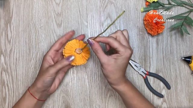 Бархатцы. Marigold. Цветы из гофрированной бумаги. Мастер-класс.