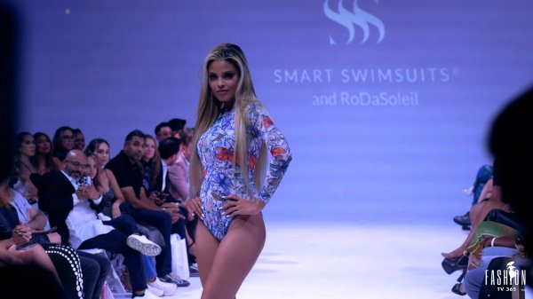 УМНЫЕ КУПАЛЬНИКИ Miami Art Basel 2023 Project Zed