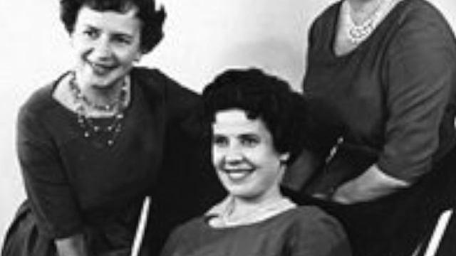 Murtunut elämä Metro-tytöt - М КЮСС РАЗБИТАЯ ЖИЗНЬ вальс смотреть онлайн