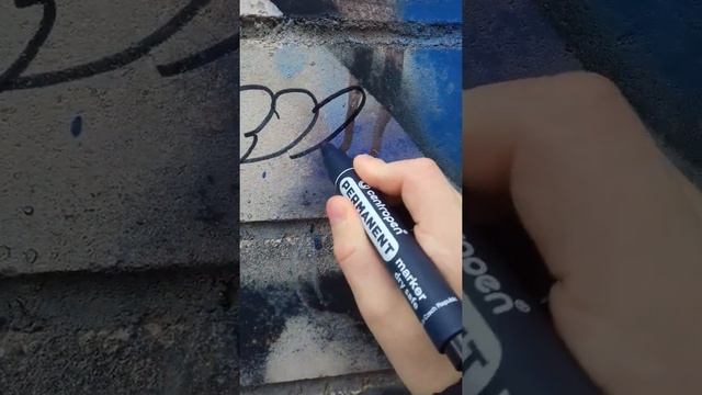 Самое популярное граффити BOOM!!! Рисуем на сетене! смотреть онлайн