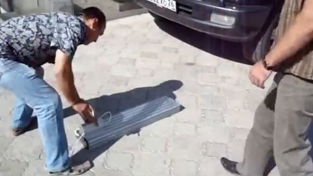 Антивандальность светодиодного светильника УСС 180.wmv смотреть онлайн