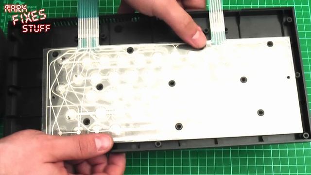Sinclair ZX 48k 128k Spectrum Repair: How to fix a 48k/128k Spectrum Keyboard Membrane Replacement смотреть онлайн