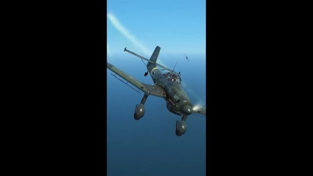 RAF Hurricane vs. Ju-87 Stuka! Battle of Britain WWII Mini-Dogfight #Shorts смотреть онлайн