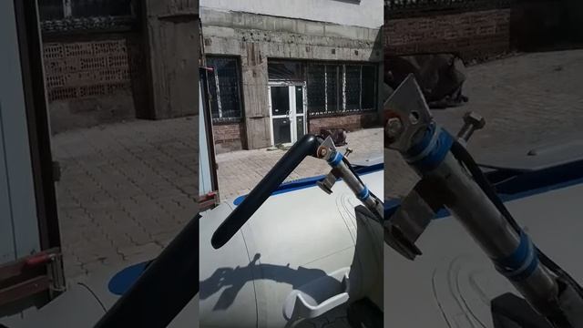 Крепление датчика эхолота. Lowrance HOK 2-7 TripleShot