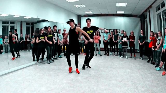 Танцы в Череповце группы Виктории Никитиной / Kenny B - Making Love смотреть онлайн