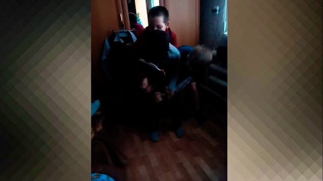 Пацан первый раз пробует VR Box!!! смотреть онлайн