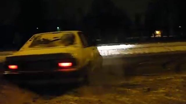 Audi 80 4.2 V8 quattro смотреть онлайн