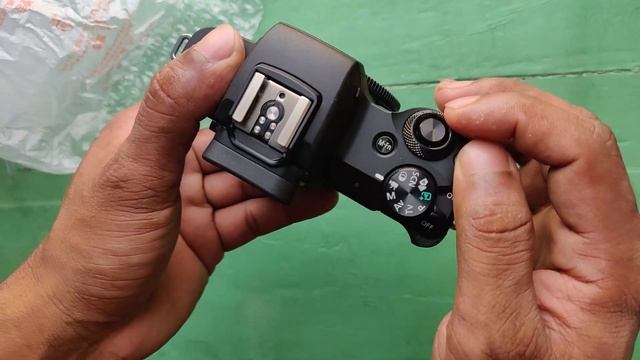 Canon M50 Mark II Unboxing and my First Impression | Best Mirrorless Vlogging Camera смотреть онлайн