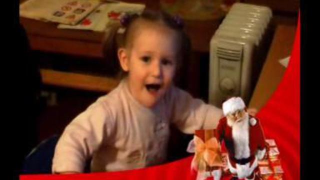 Теперь я Чебурашка - Кате 2 года 3 месяца, поет новогодние песенки смотреть онлайн