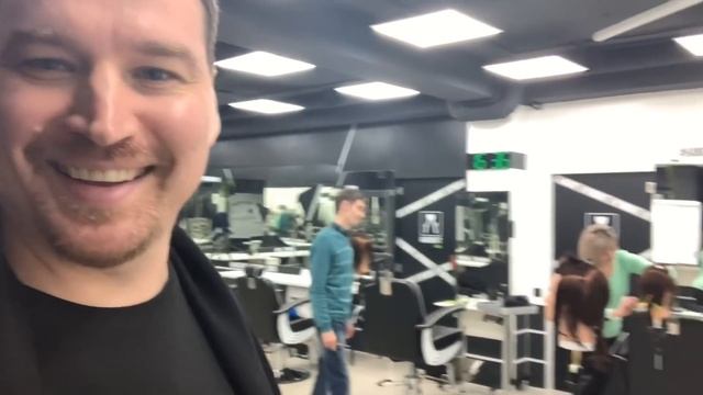 КАК НАУЧИТЬСЯ СТРИЧЬ С НУЛЯ/6 день / СТРИЖКА ДВУМЯ РУКАМИ/ by YURI ZHDANOV смотреть онлайн