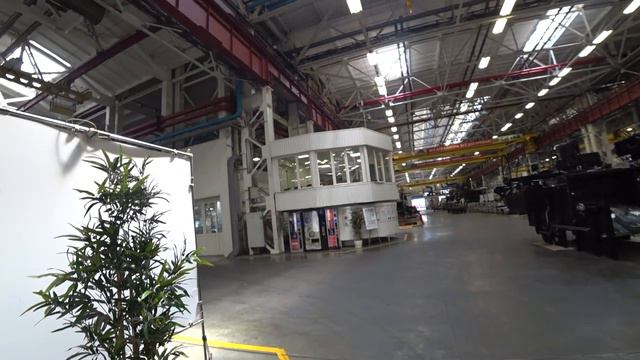 Экскурсия по Ростсельмаш ч.№4 главный сборочный конвейер. смотреть онлайн