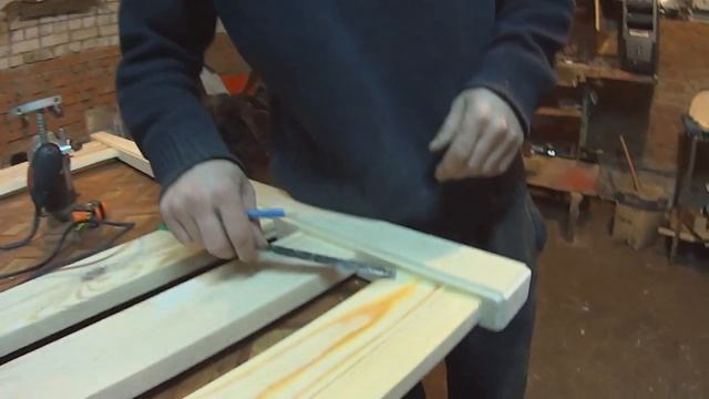Сборка двухъярусной кровати из массива сосны в Нижнем Новгороде смотреть онлайн