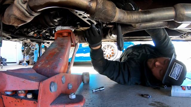 Infiniti G35 Engine Removal | Drift Build Ep. 5 смотреть онлайн