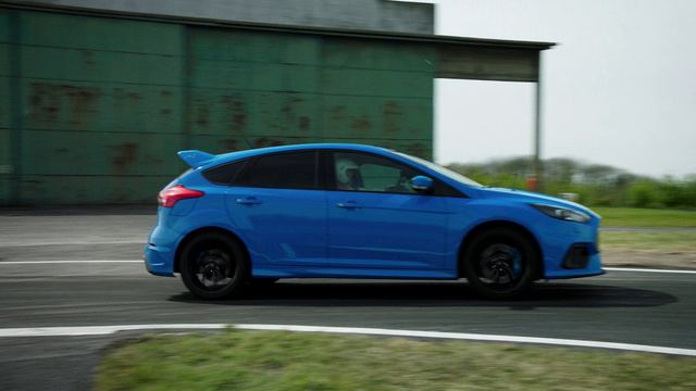 The Grand Tour (2016) Happy Finnish Christmas - Сезон 01, Серия 06 смотреть онлайн