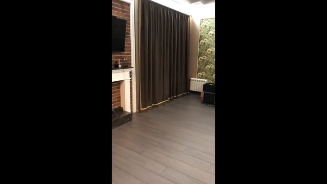 Тюль и портьеры с отделкой декоративной тесьмой в гостиную смотреть онлайн