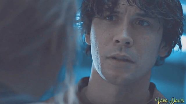 Bellamy + Clarke || Два сердца[+5x04] смотреть онлайн