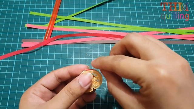 Quilling Easy fruits Episode 1: How to make an apple / Easy Quilling Tutorial смотреть онлайн