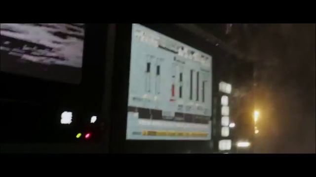 Копия видео "Сход с орбиты" смотреть онлайн