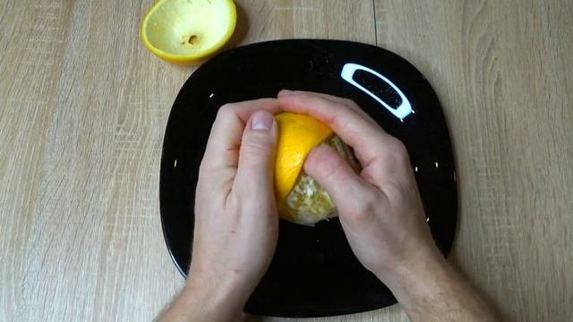 КАК ОЧИСТИТЬ АПЕЛЬСИН БЫСТРО И БЕЗ БРЫЗГ! Как Почистить Апельсин от Кожуры//HOW TO PEEL ORANGE смотреть онлайн