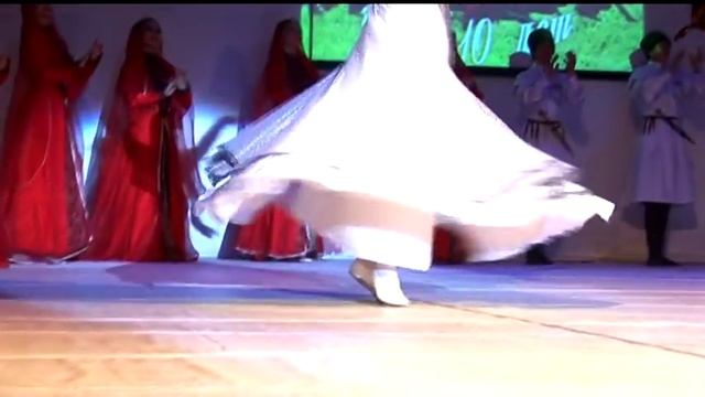 Ансамбль Гюнеш Приветственный танец смотреть онлайн