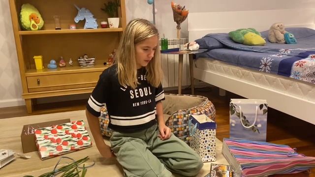 HAPPY BIRTHDAY TO ME!! Открываем подарки! ПОДАРИЛИ IPHONE 11 ??✌? смотреть онлайн