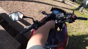 Honda NC750X(сколько вещей лезет в бардачок)