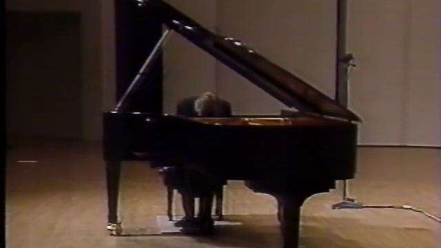Schumann Fantasiestücke, Op. 12　Aufschwung.mp4 смотреть онлайн