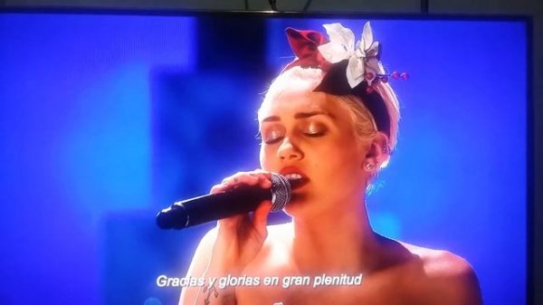 Miley cyrus -bill murray ( a very murray christmas