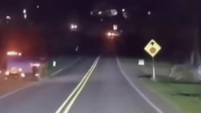 Карета золушки в реальности.Золушка спешит домой,пока карета не превратилась в тыкву. смотреть онлайн